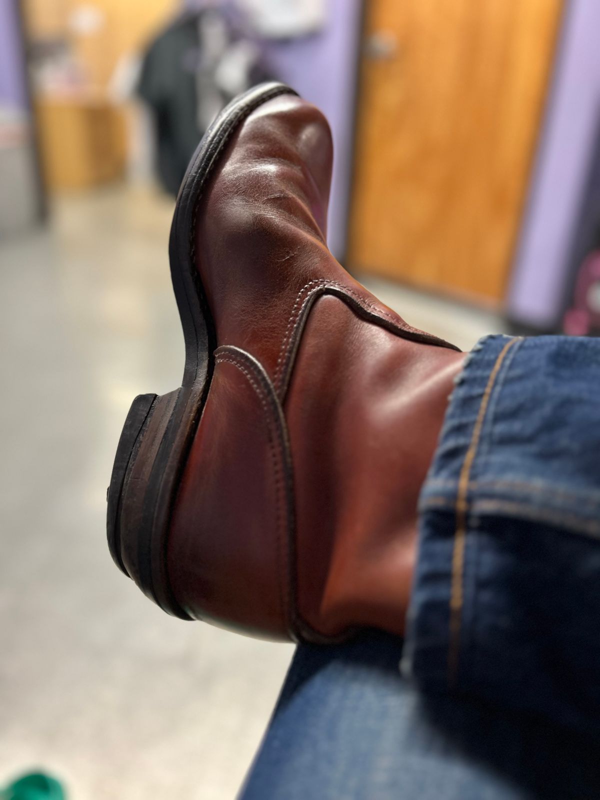 Photo by gsgarza on September 15, 2025 of the Wesco Morrison in Seidel Redwood Oil Tan.