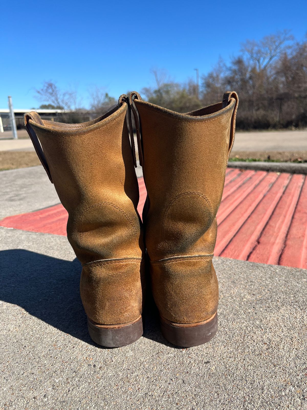 Photo by SpaceCowboy34 on February 5, 2026 of the Red Wing 8060 in S.B. Foot Hawthorne Muleskinner.