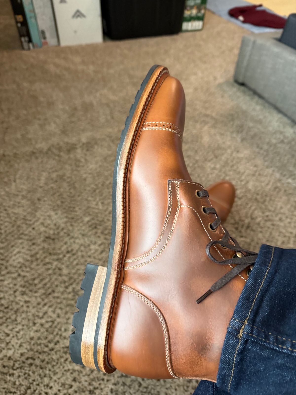 Photo by Wch_Chip on December 9, 2025 of the Parkhurst The Delaware 2.0 in C.F. Stead Tan Beaumont.