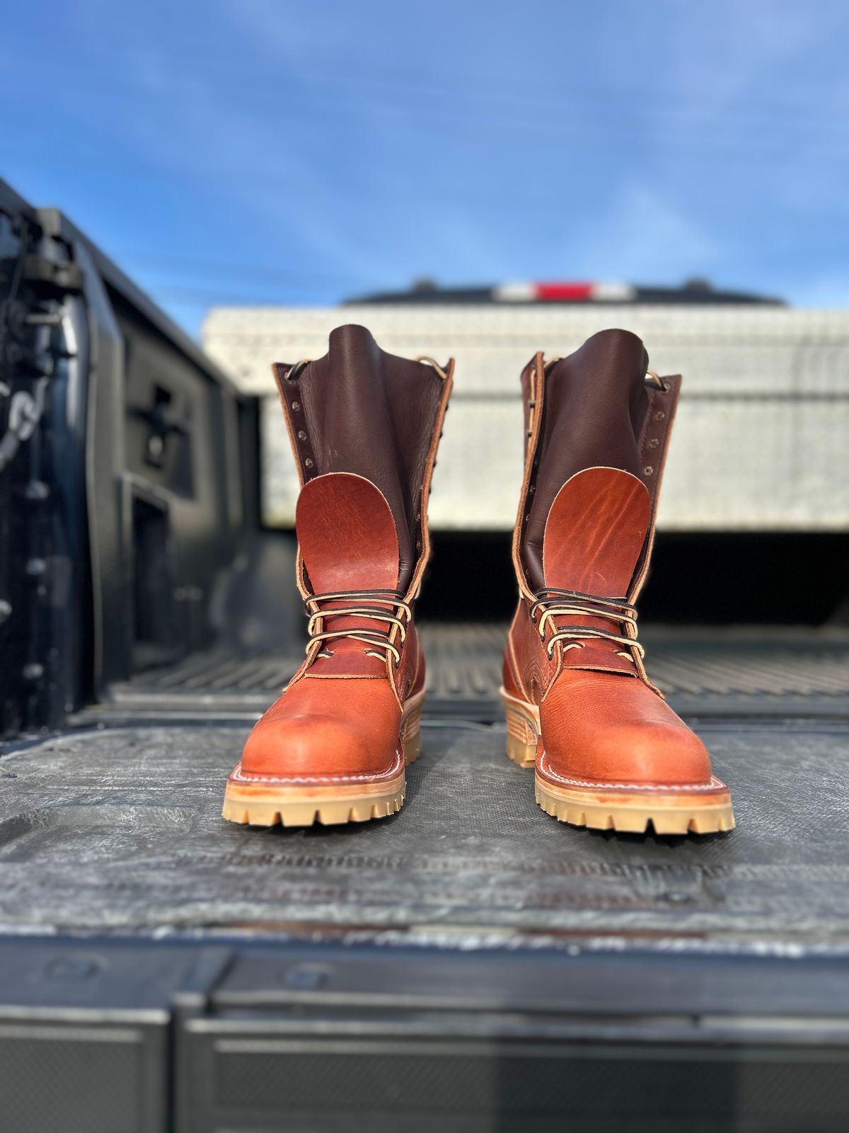 Photo by IronsharpensIron on September 30, 2025 of the Nicks BuilderPro in Horween English Tan Dublin.
