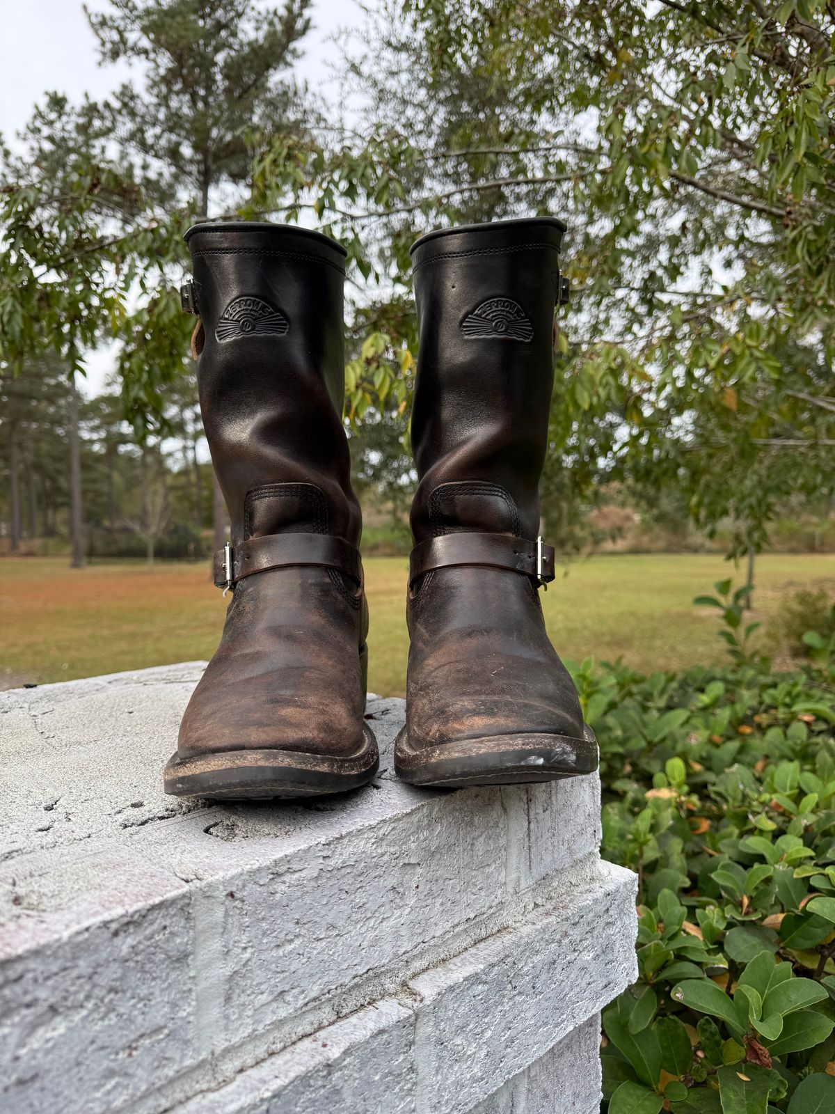 Photo by Bungholio91 on December 1, 2025 of the Zerrows Type One in Maryam Black Horsebutt.