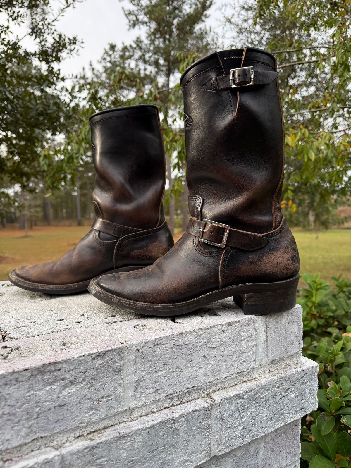 Photo by Bungholio91 on December 1, 2025 of the Zerrows Type One in Maryam Black Horsebutt.