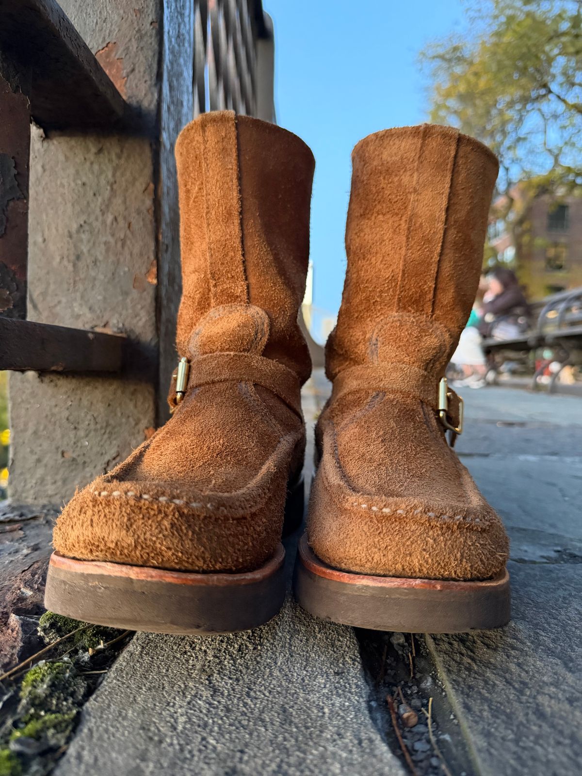 Photo by city_grouse_country_grouse on November 1, 2025 of the Russell Moccasin Co. Zephyr in SB Foot Pecos Chamois Roughout.