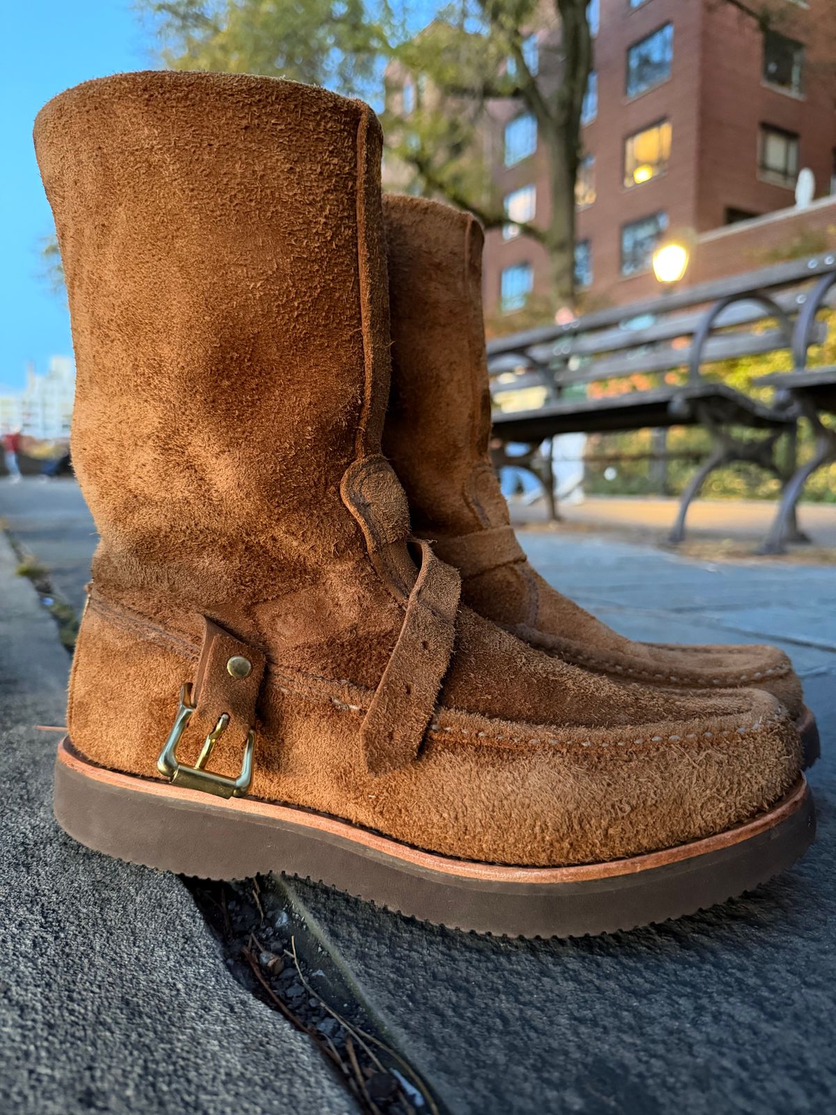 Photo by city_grouse_country_grouse on November 1, 2025 of the Russell Moccasin Co. Zephyr in SB Foot Pecos Chamois Roughout.