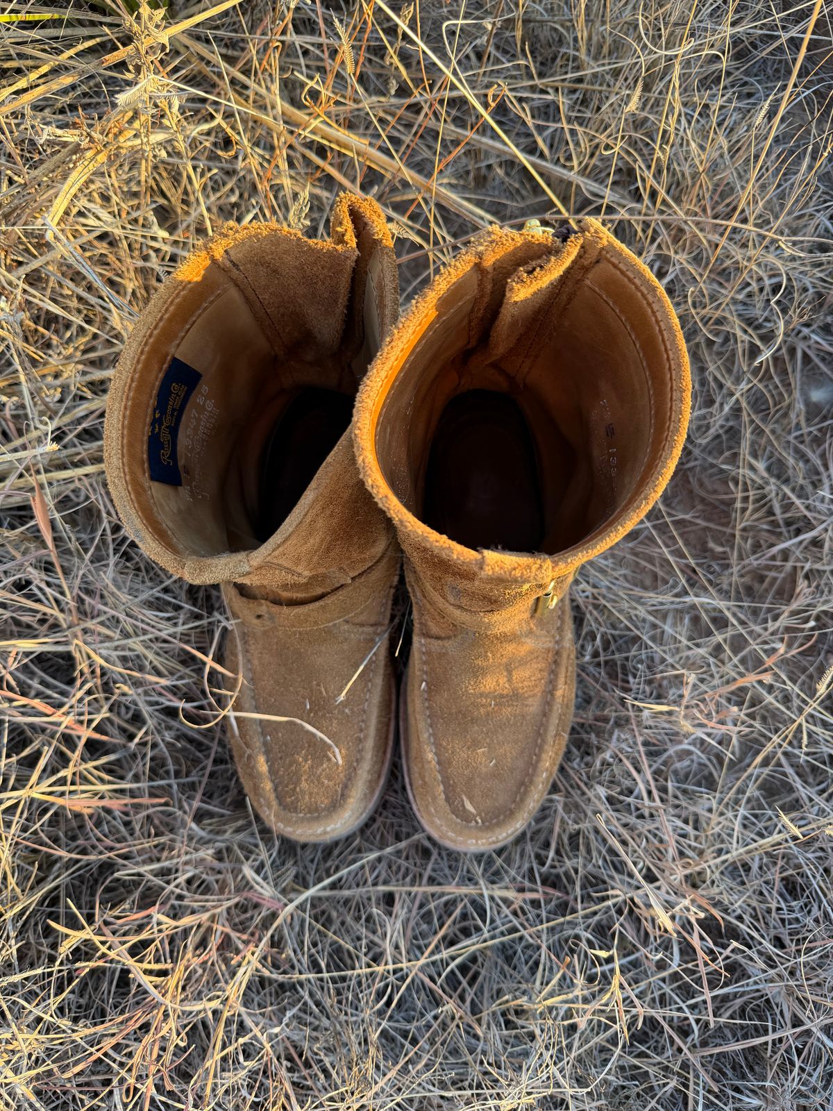 Photo by city_grouse_country_grouse on February 5, 2026 of the Russell Moccasin Co. Zephyr in SB Foot Pecos Chamois Roughout.