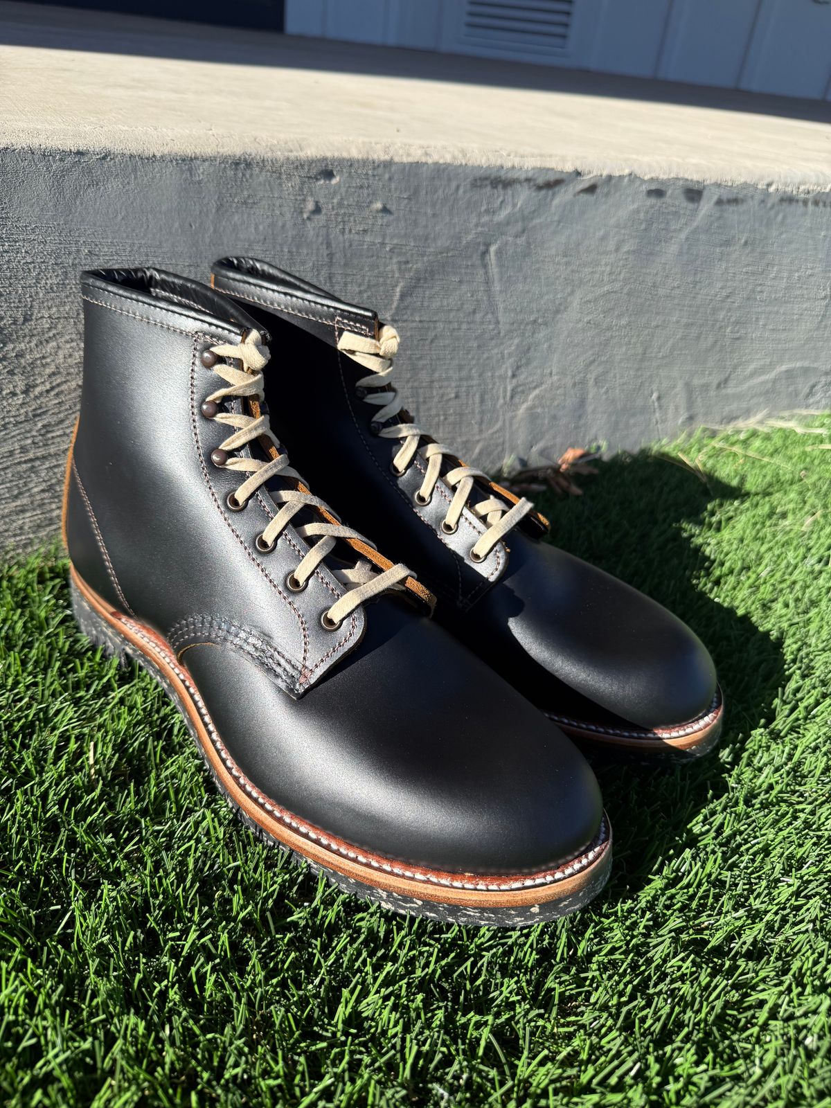 Photo by branconn23 on November 4, 2025 of the Red Wing Beckman Flatbox in S.B. Foot Black Klondike.