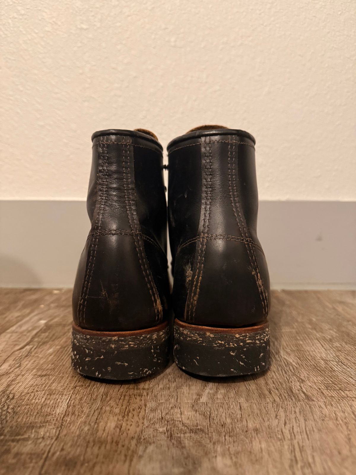 Photo by branconn23 on March 6, 2026 of the Red Wing Beckman Flatbox in S.B. Foot Black Klondike.