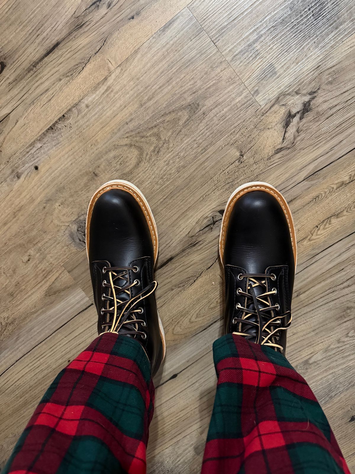 Photo by chancomp007 on December 25, 2025 of the White's Springdale in Seidel Black Double Shot.