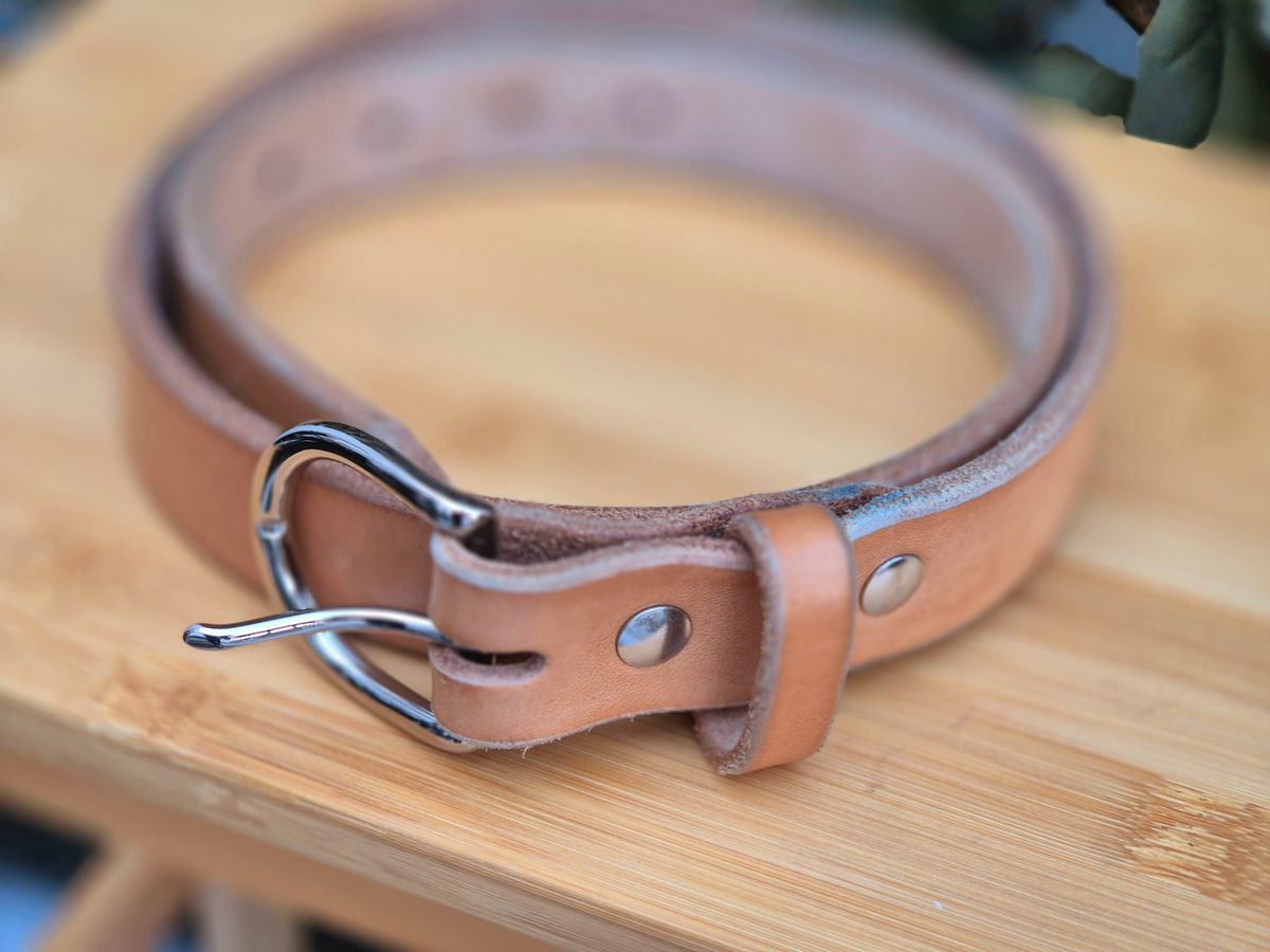 Photo by Slash on January 4, 2026 of the Harker Leatherworks Belt in J&FJ Baker Natural Oak Bark Bridle.