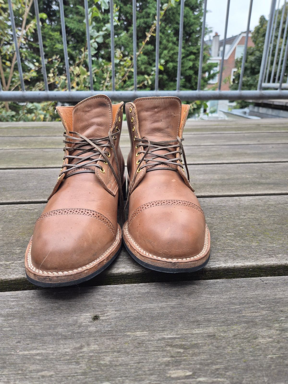 Photo by Slash on October 3, 2025 of the Viberg Service Boot BCT in Maryam Fango Vitello Calf.