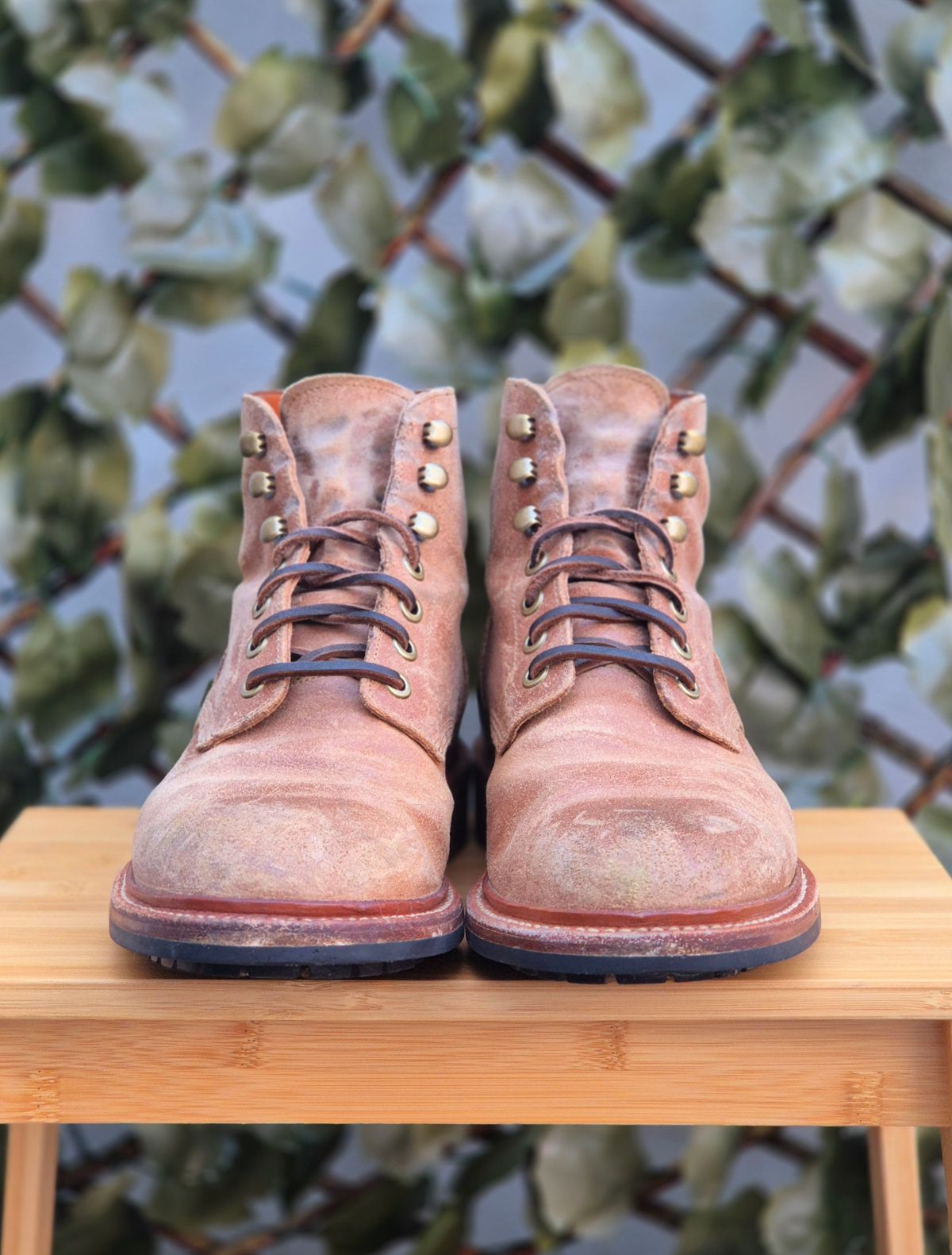 Photo by Slash on January 4, 2026 of the Grant Stone Diesel Boot in C.F. Stead Natural Waxy Commander Suede.