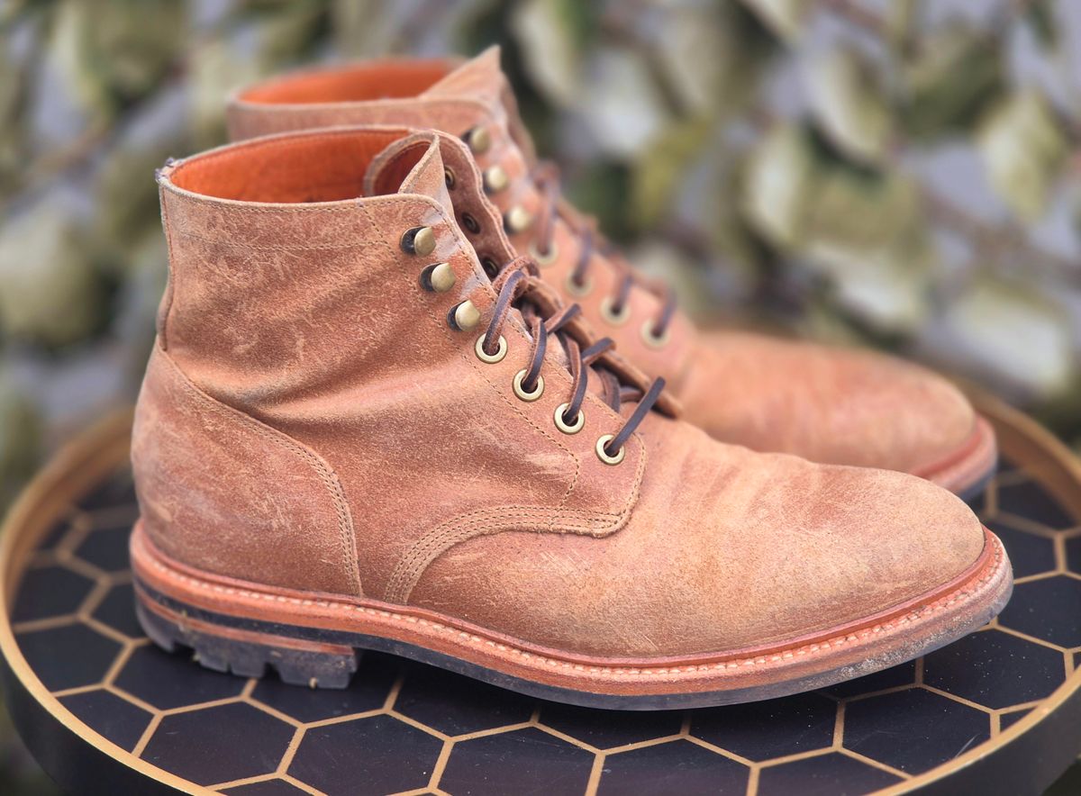Photo by Slash on February 5, 2026 of the Grant Stone Diesel Boot in C.F. Stead Natural Waxy Commander Suede.