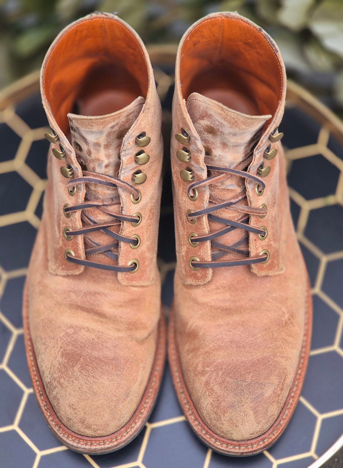 Photo by Slash on February 5, 2026 of the Grant Stone Diesel Boot in C.F. Stead Natural Waxy Commander Suede.