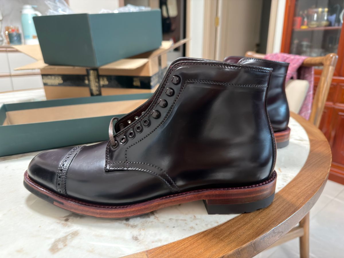 Photo by jethro on April 20, 2026 of the Alden Jumper Boot in Horween Marbled Color 8 Shell Cordovan.
