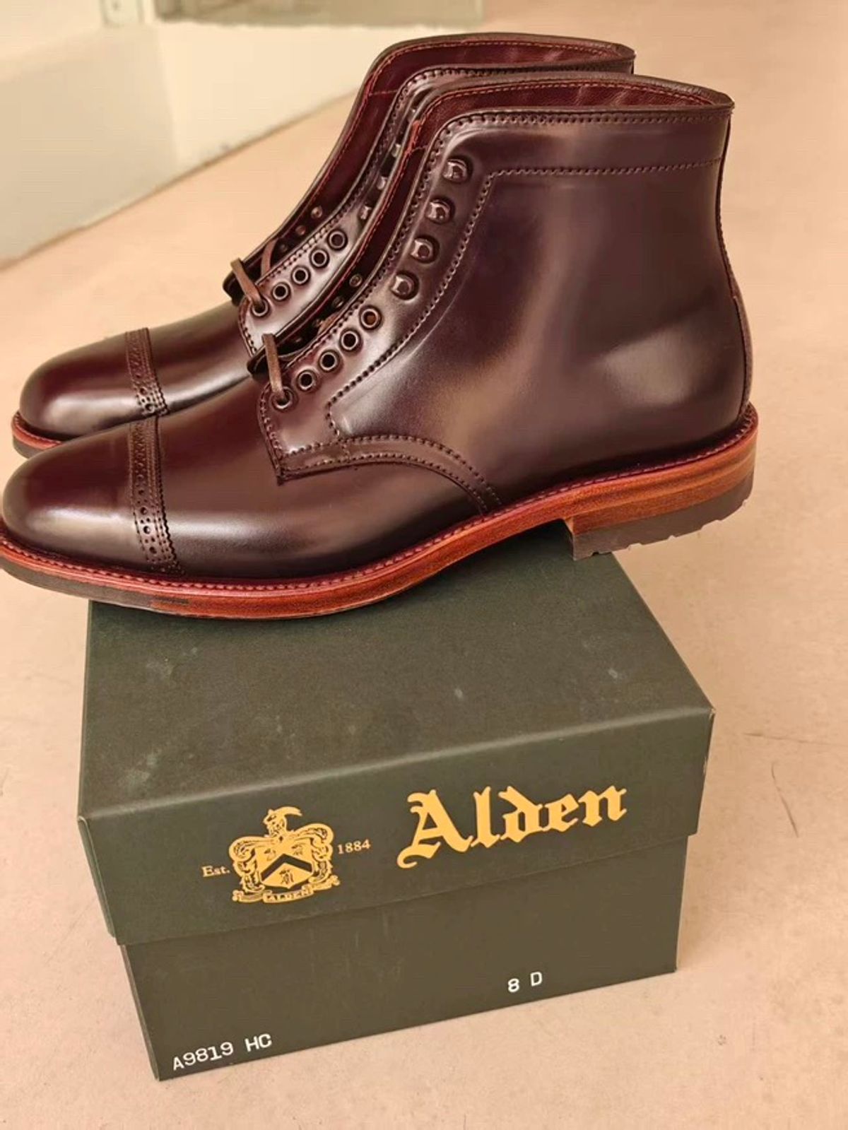 Photo by jethro on April 21, 2026 of the Alden Jumper Boot in Horween Marbled Color 8 Shell Cordovan.