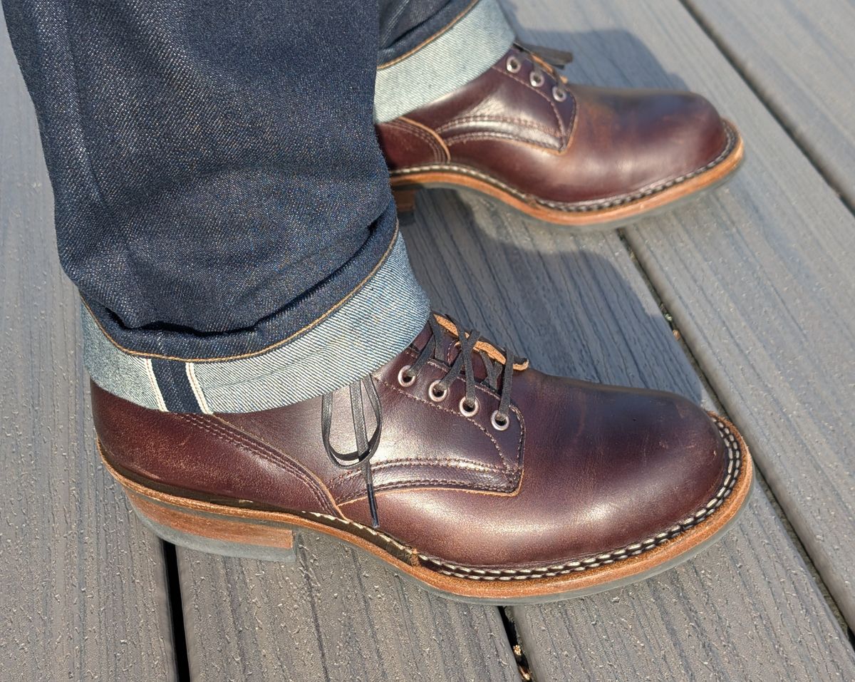 Photo by TheOneRoad on December 31, 2025 of the White's C350 Cruiser in Seidel Brown Double Shot.