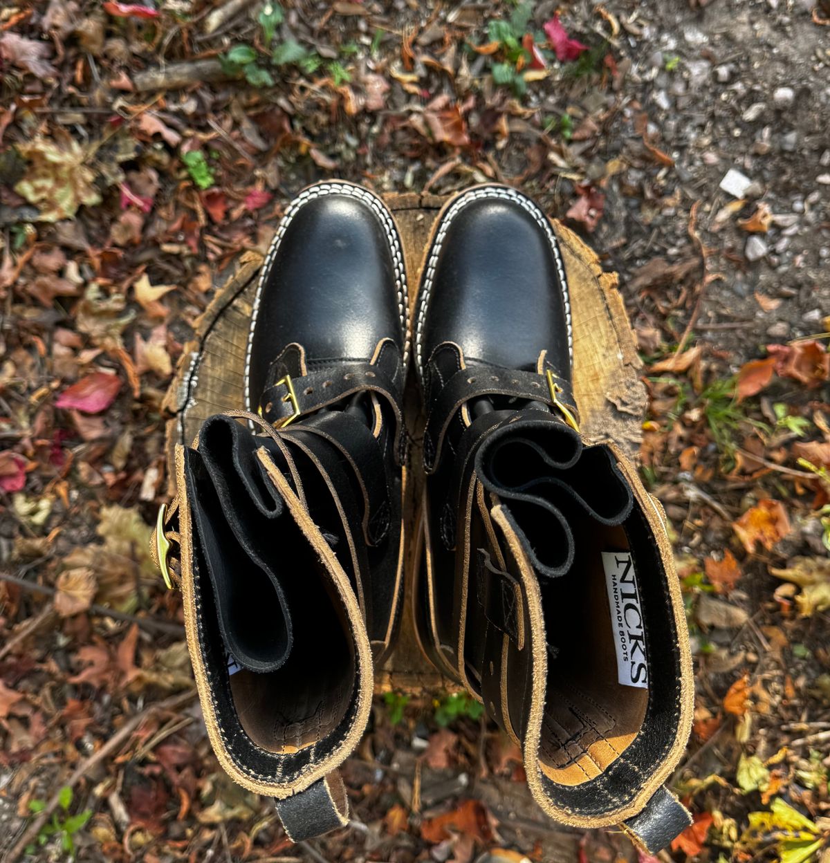 Photo by tgetzen on October 1, 2025 of the Nicks TankerPro in Horween Black Waxed Flesh.