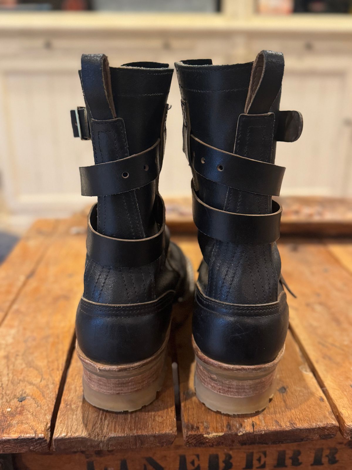 Photo by tgetzen on December 6, 2025 of the Nicks TankerPro in Horween Black Waxed Flesh.