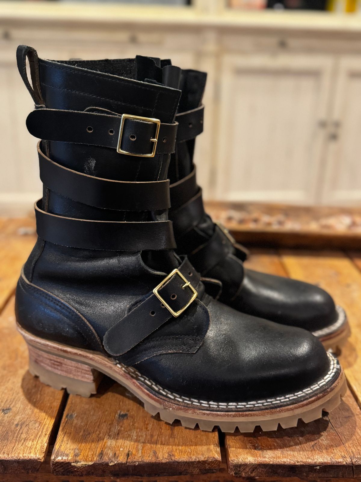 Photo by tgetzen on December 6, 2025 of the Nicks TankerPro in Horween Black Waxed Flesh.