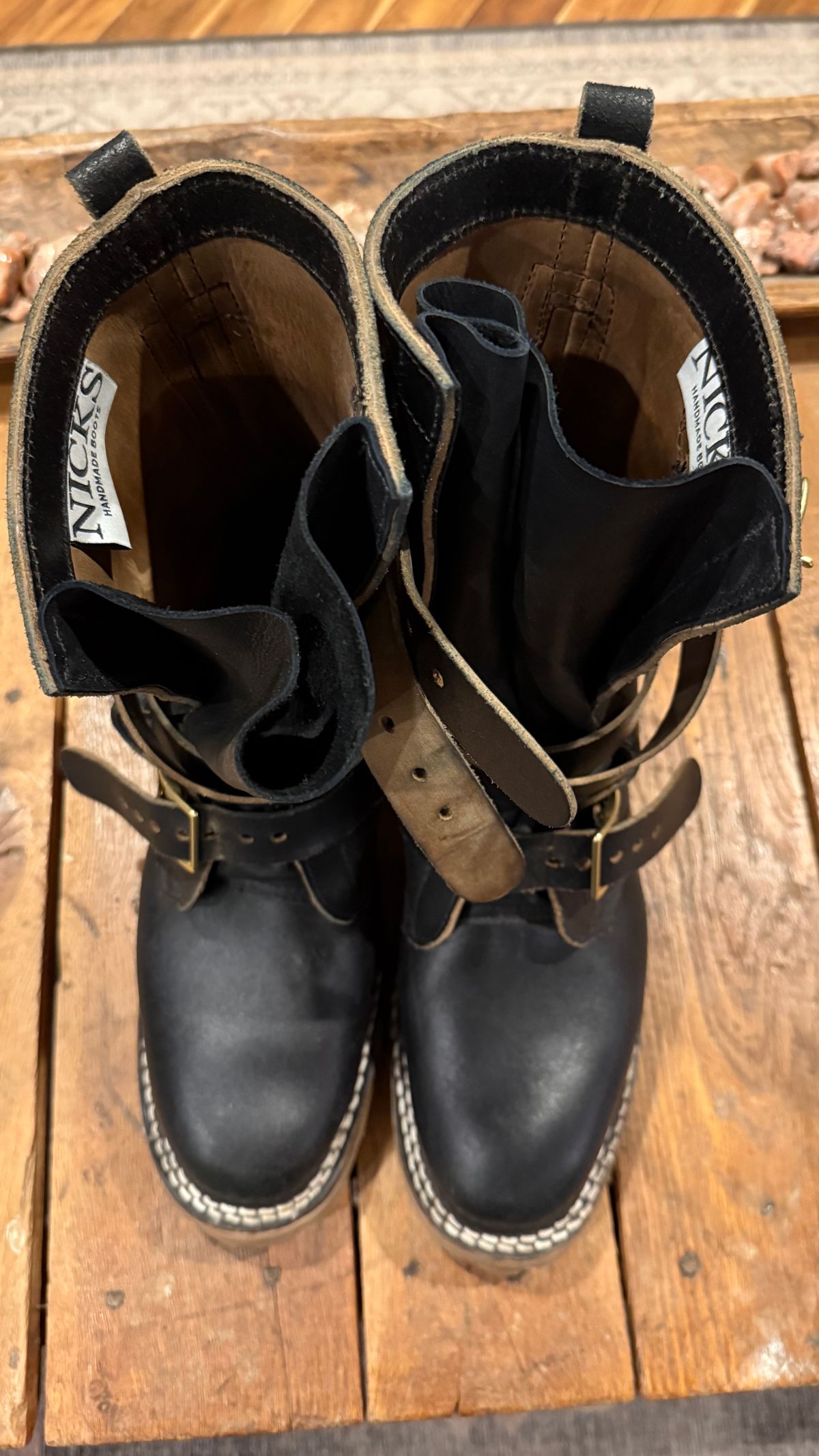 Photo by tgetzen on January 6, 2026 of the Nicks TankerPro in Horween Black Waxed Flesh.