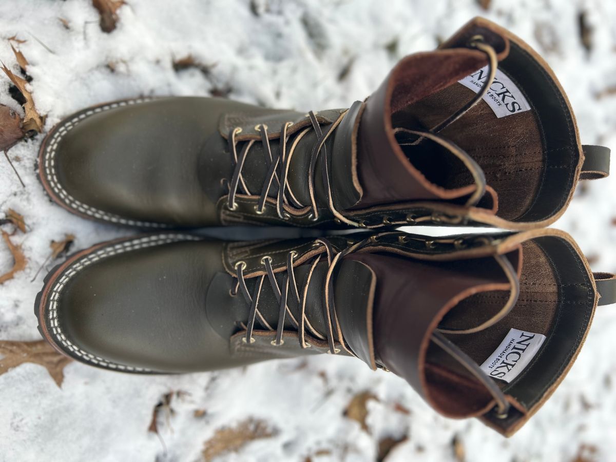Photo by Ankle333 on January 6, 2025 of the Nicks Overlander in Shackleton Greener Pastures.