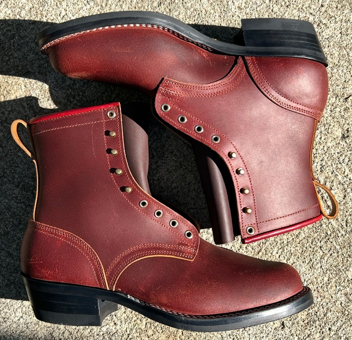 Photo by Ankle333 on October 4, 2025 of the Nicks MTO in Horween Red Waxed Flesh.