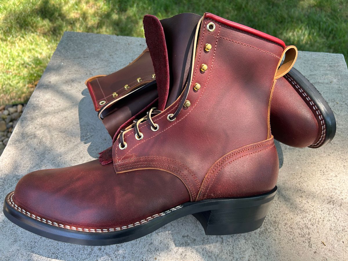Photo by Ankle333 on July 3, 2025 of the Nicks MTO in Horween Red Waxed Flesh.