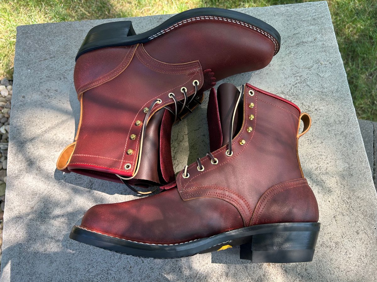 Photo by Ankle333 on July 3, 2025 of the Nicks MTO in Horween Red Waxed Flesh.