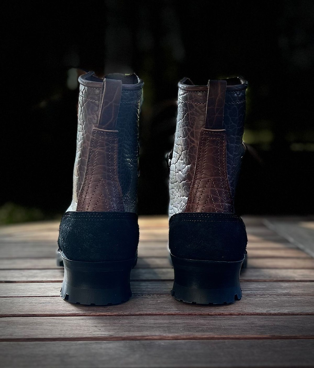 Photo by Ankle333 on September 11, 2024 of the Nicks MTO in Law Tanning Black Roughout Shruken Bison & Law Tanning Walnut Smooth Shruken Bison.