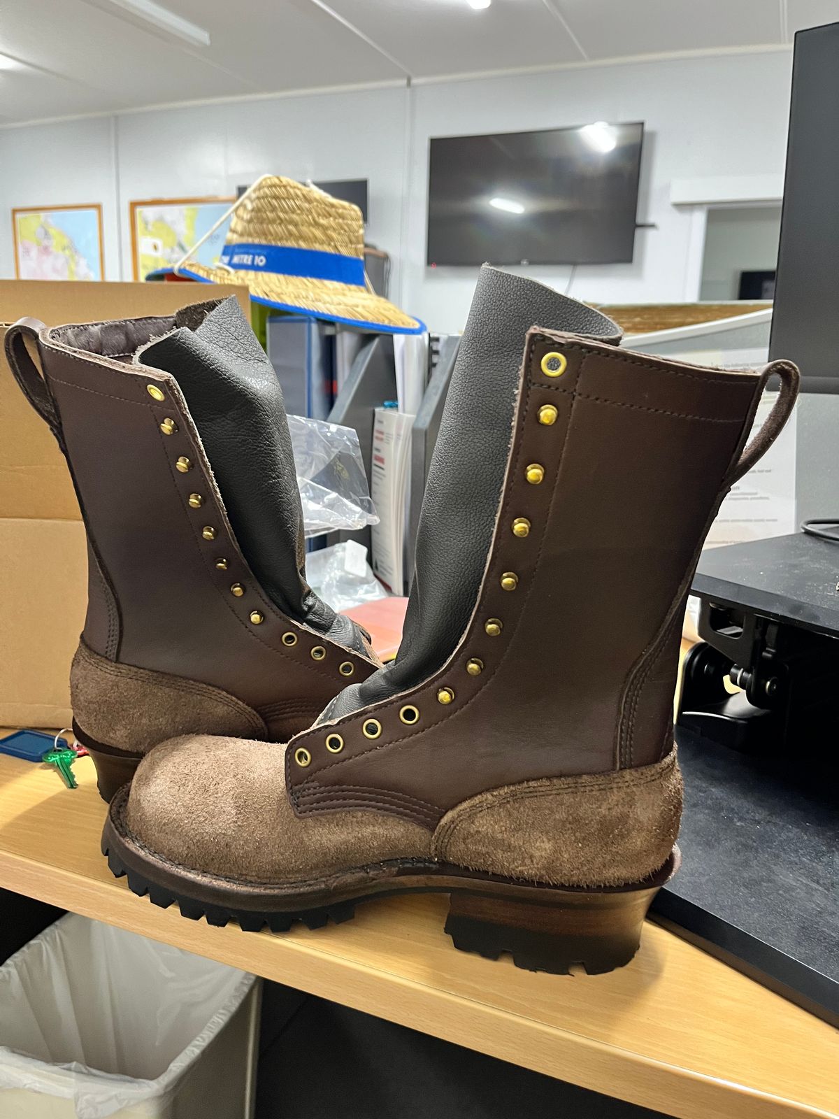 Photo by quixoticelixer on March 20, 2024 of the JK Boots Superduty in JK Boots / Brown.