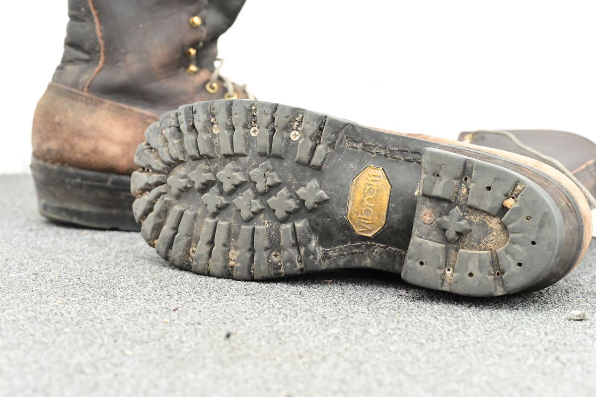 Photo by quixoticelixer on February 21, 2026 of the JK Boots Superduty in JK Boots / Brown.