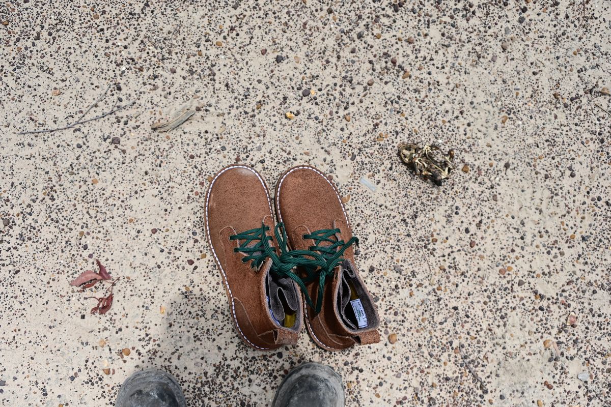 Photo by quixoticelixer on December 15, 2025 of the Jim Green Custom Model in African Buffalo Skin.