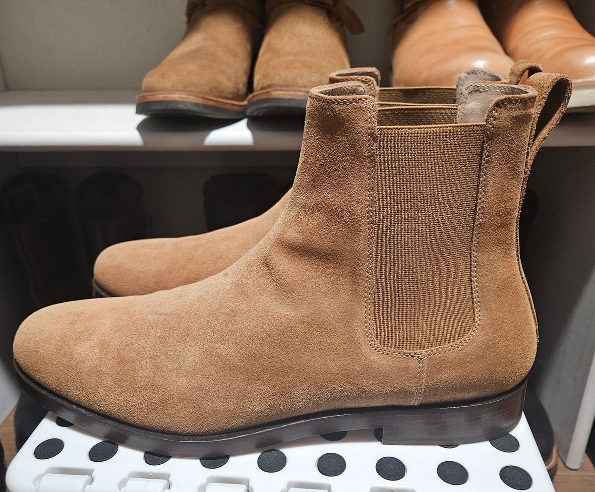 Photo by Adam_C on May 22, 2025 of the KOIO Trento in Italian Calf Suede.