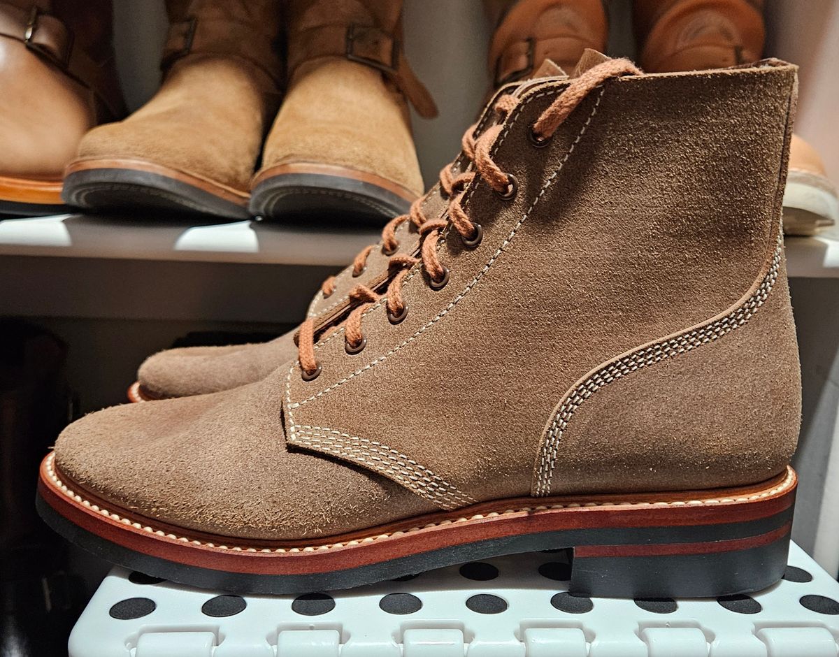 Photo by Adam_C on May 24, 2025 of the John Lofgren M-43 Service Shoes in Horween Natural Chromexcel Roughout.