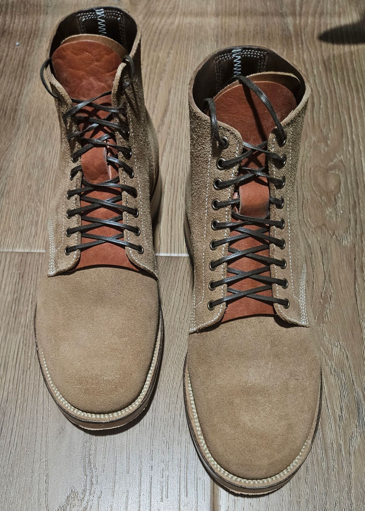 Photo by Adam_C on July 10, 2025 of the Viberg Boondocker in Horween Marine Field Roughout.