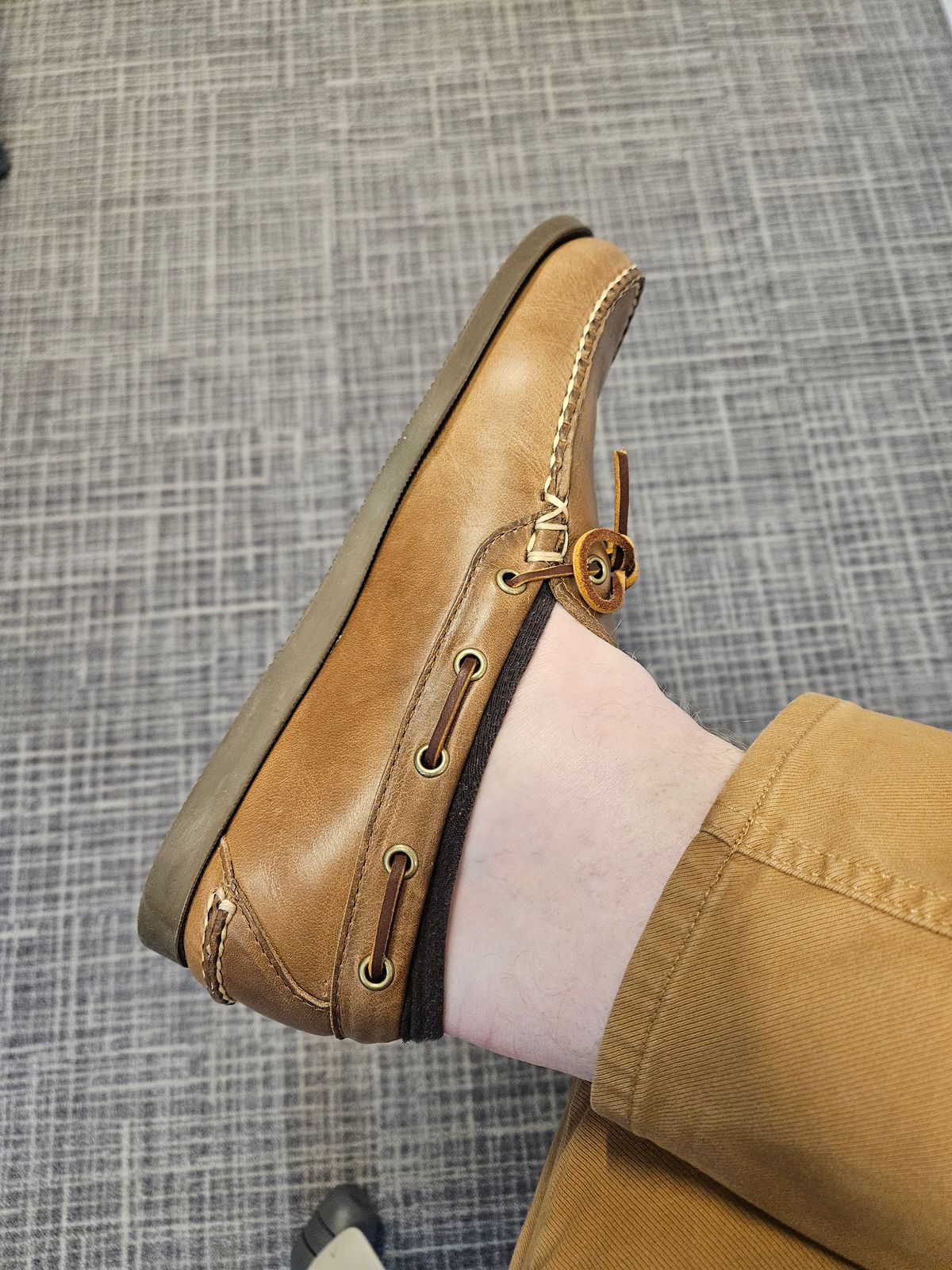 Photo by Adam_C on July 3, 2025 of the Oak Street Bootmakers Camp Moc in Horween Natural Chromexcel.