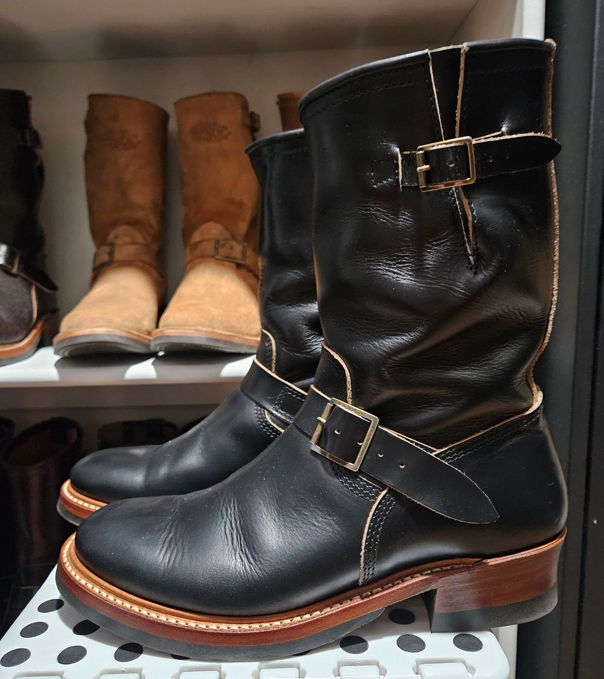Photo by Adam_C on June 6, 2025 of the John Lofgren Wabash Engineer Boots in Horween Black Chromexcel.