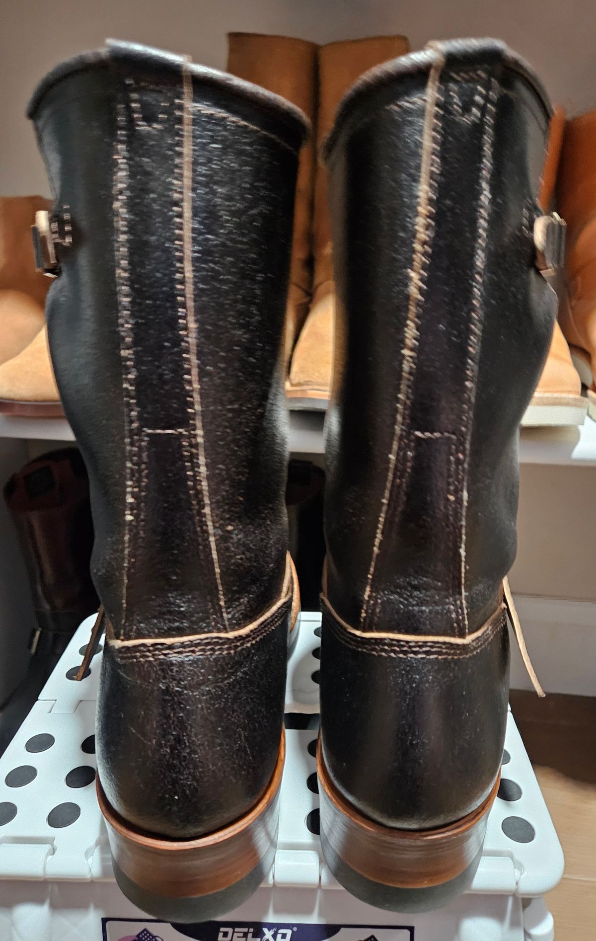 Photo by Adam_C on May 21, 2025 of the John Lofgren Wabash Engineer Boots in Horween Dark Brown Waxed Flesh.
