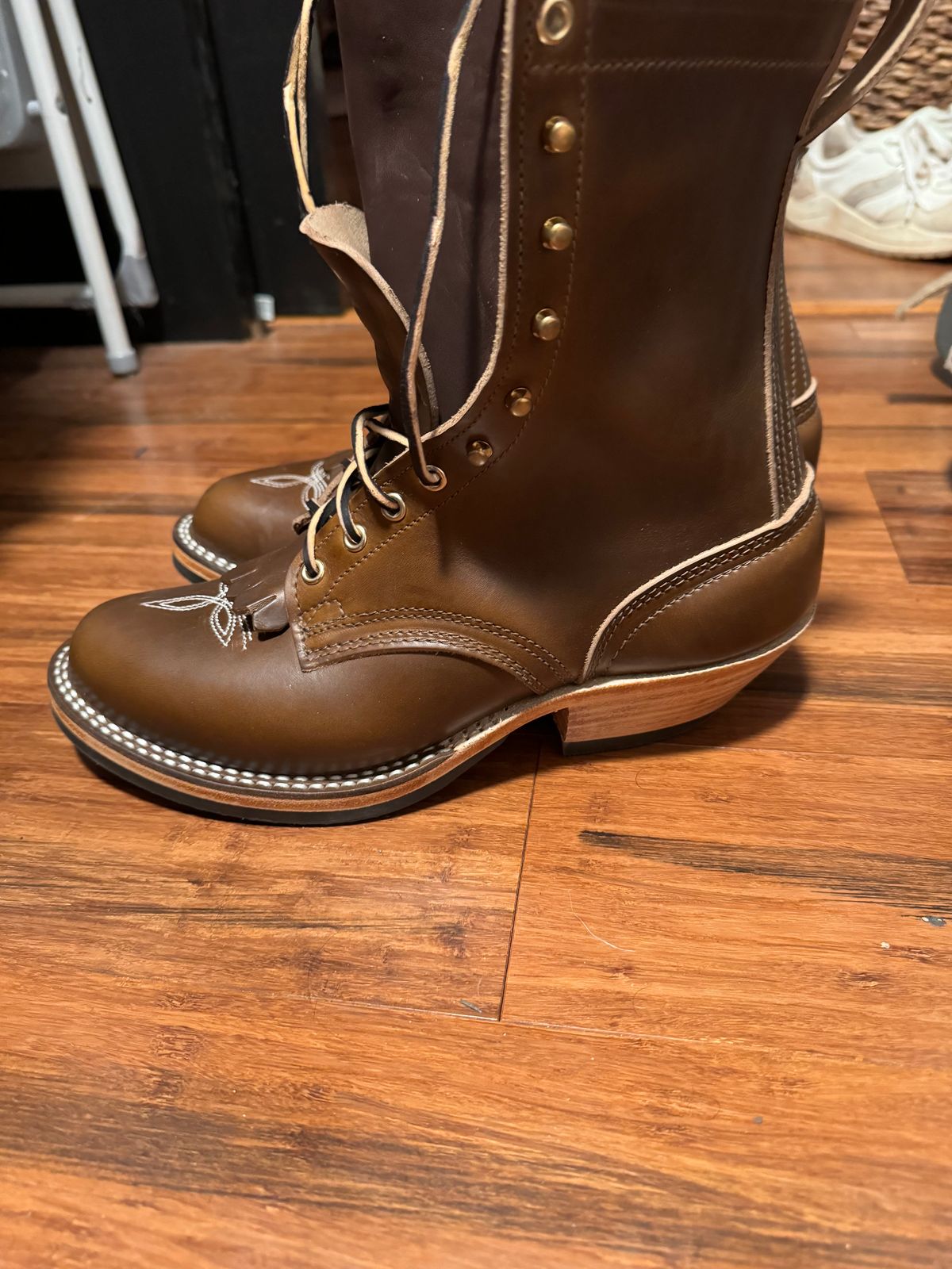 Photo by bearjohn on November 9, 2024 of the Nicks Packer in Horween British Tan Chromexcel.