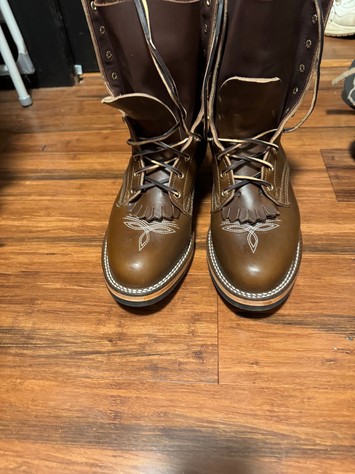 Photo by bearjohn on November 9, 2024 of the Nicks Packer in Horween British Tan Chromexcel.
