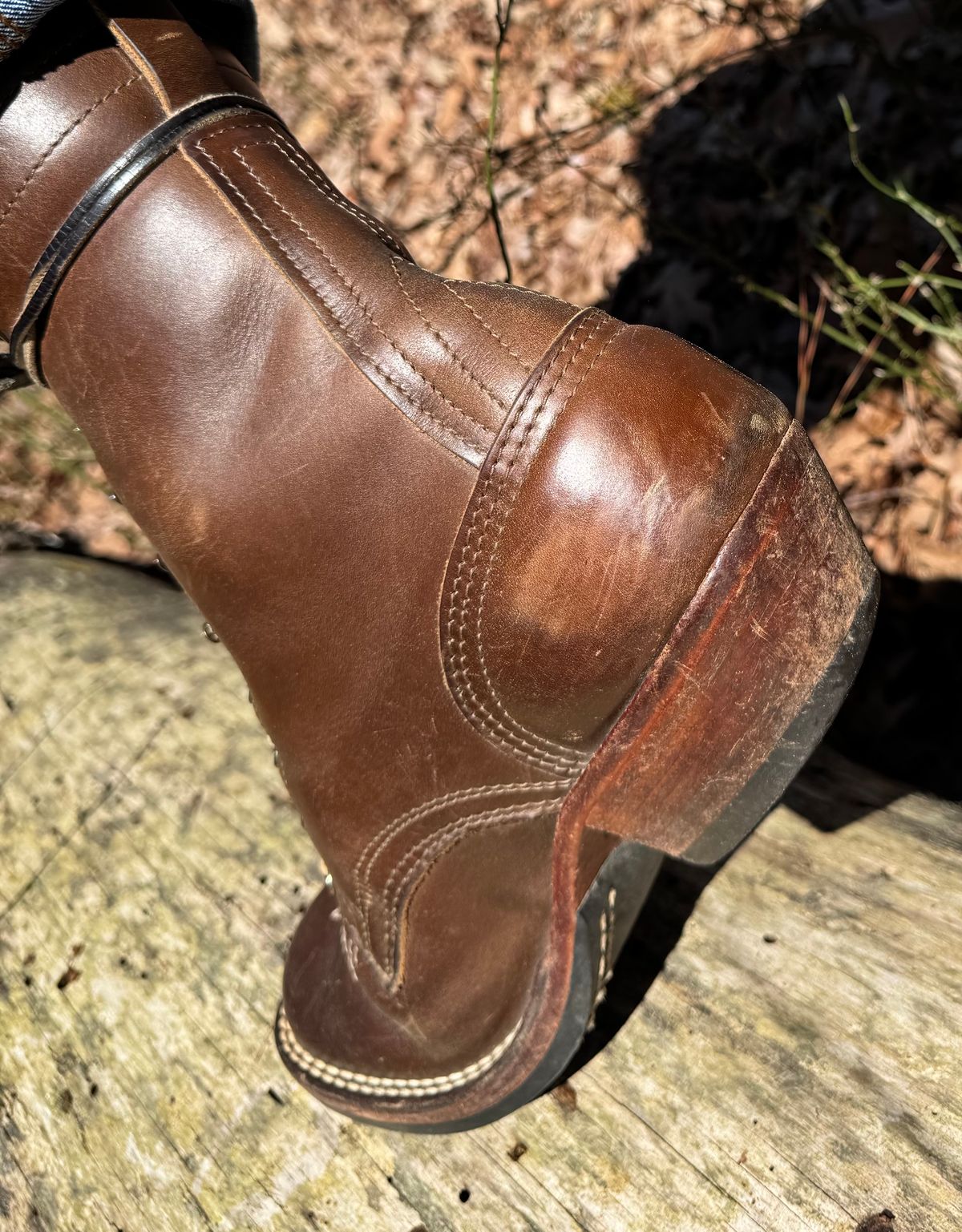 Photo by bearjohn on March 17, 2026 of the Nicks Packer in Horween British Tan Chromexcel.