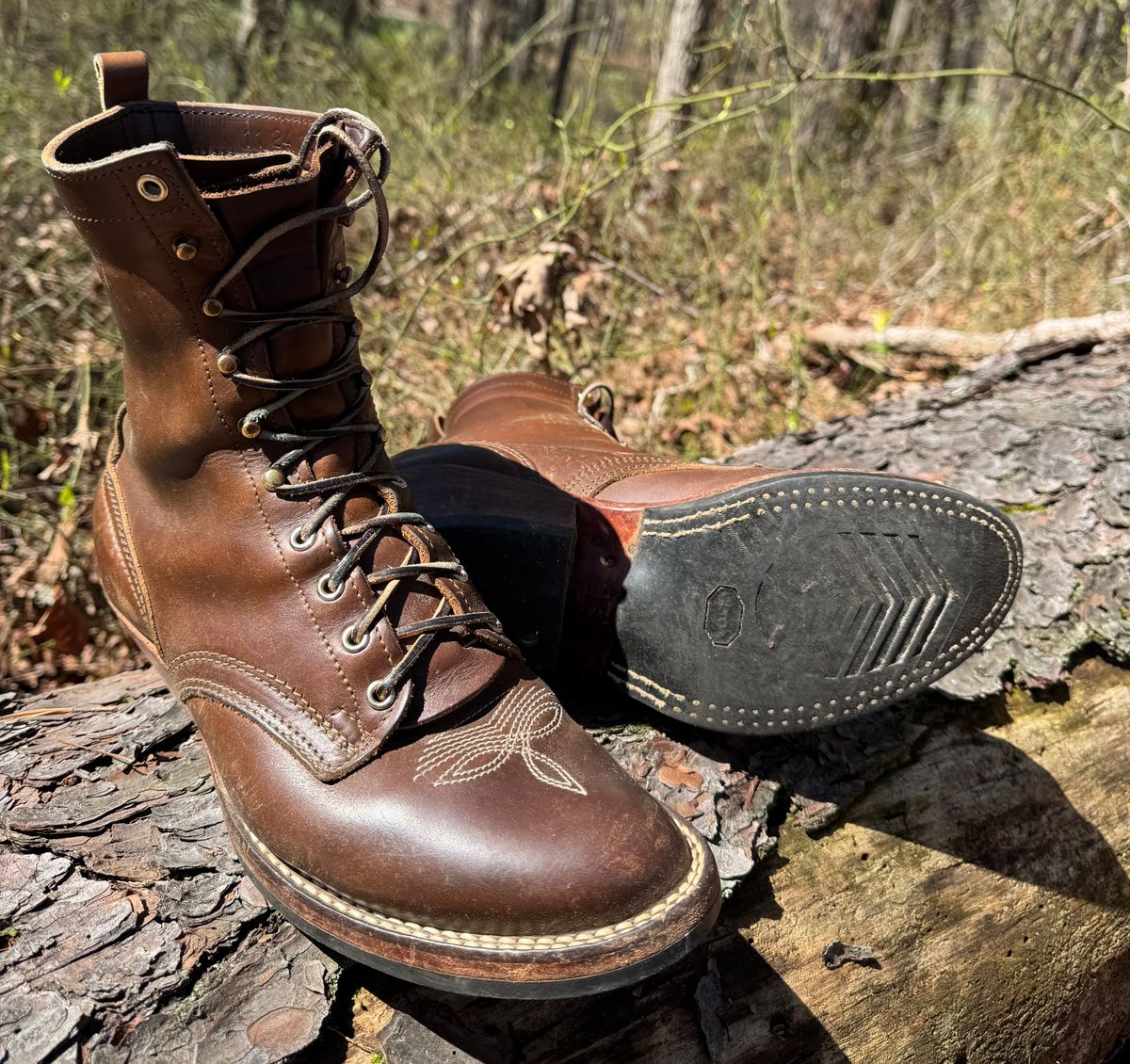 Photo by bearjohn on March 17, 2026 of the Nicks Packer in Horween British Tan Chromexcel.