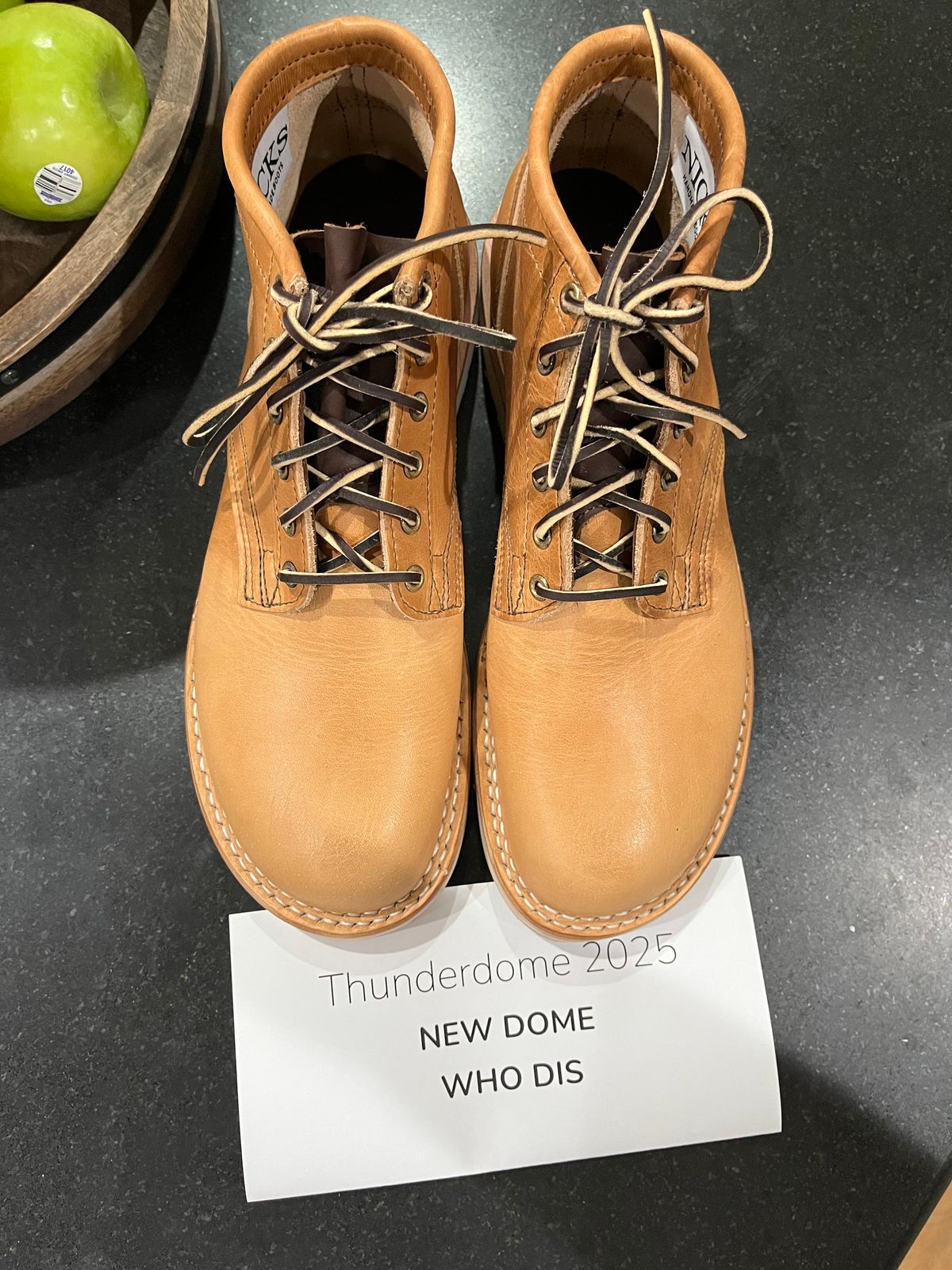 Photo by Griff on October 2, 2025 of the Nicks Aldert Strider in Horween Light Natural Dublin.