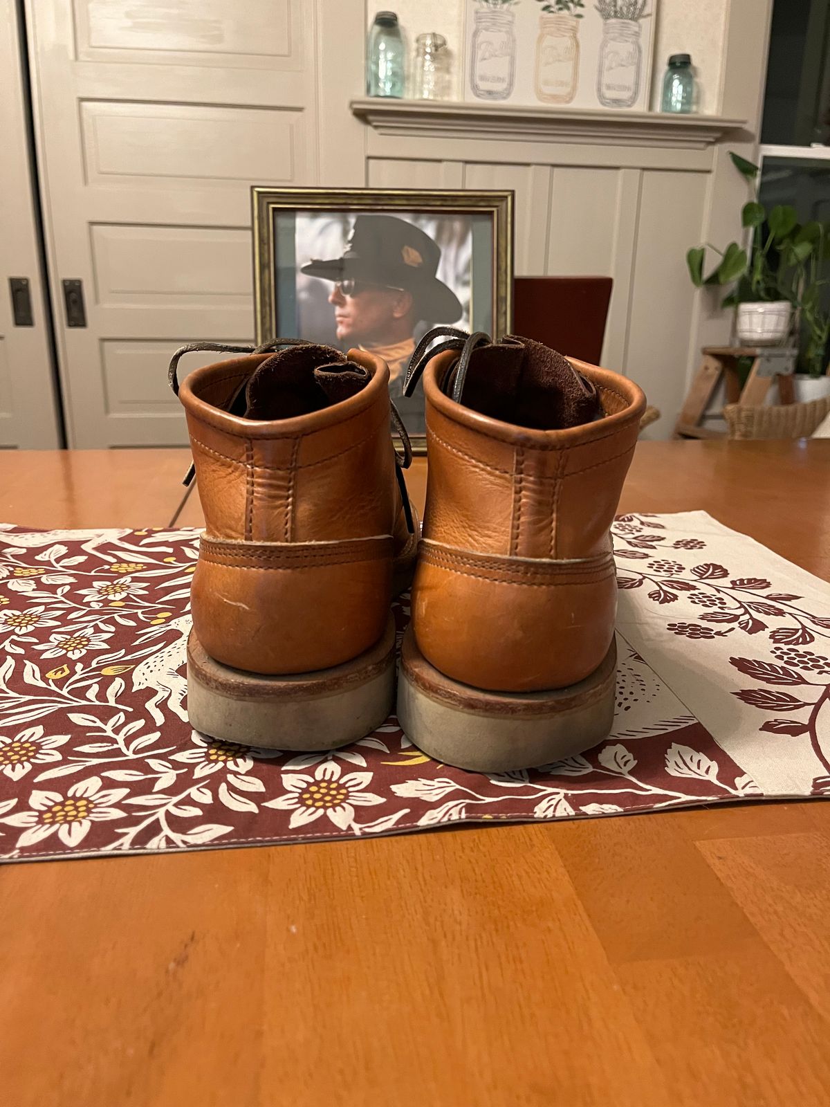 Photo by Griff on March 3, 2026 of the Nicks Aldert Strider in Horween Light Natural Dublin.