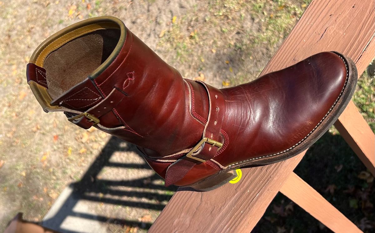 Photo by Nittpics on December 14, 2024 of the Role Club Engineer Boots in Russet Brown Chromexcel Horsehide.