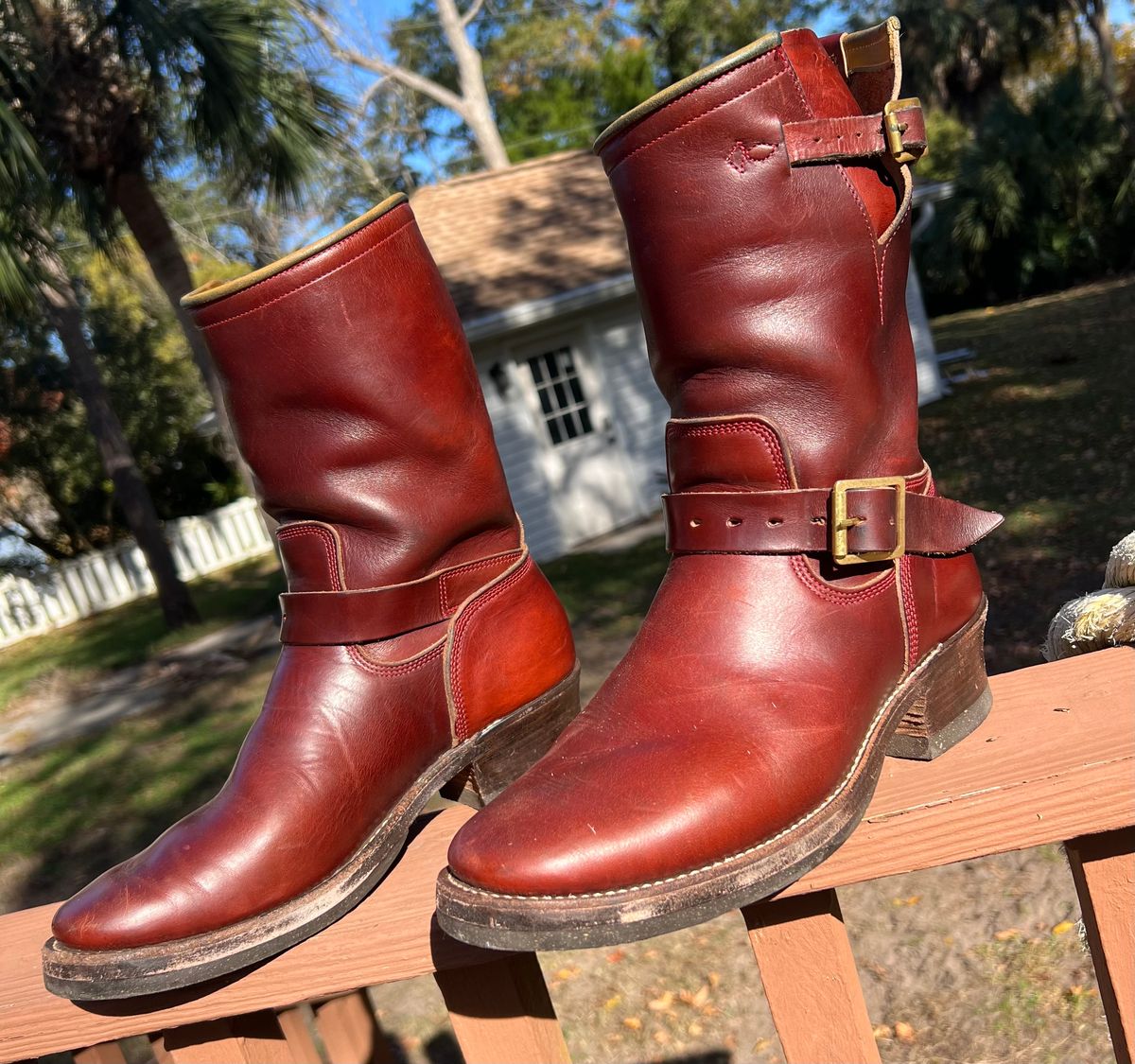 Photo by Nittpics on December 14, 2024 of the Role Club Engineer Boots in Russet Brown Chromexcel Horsehide.