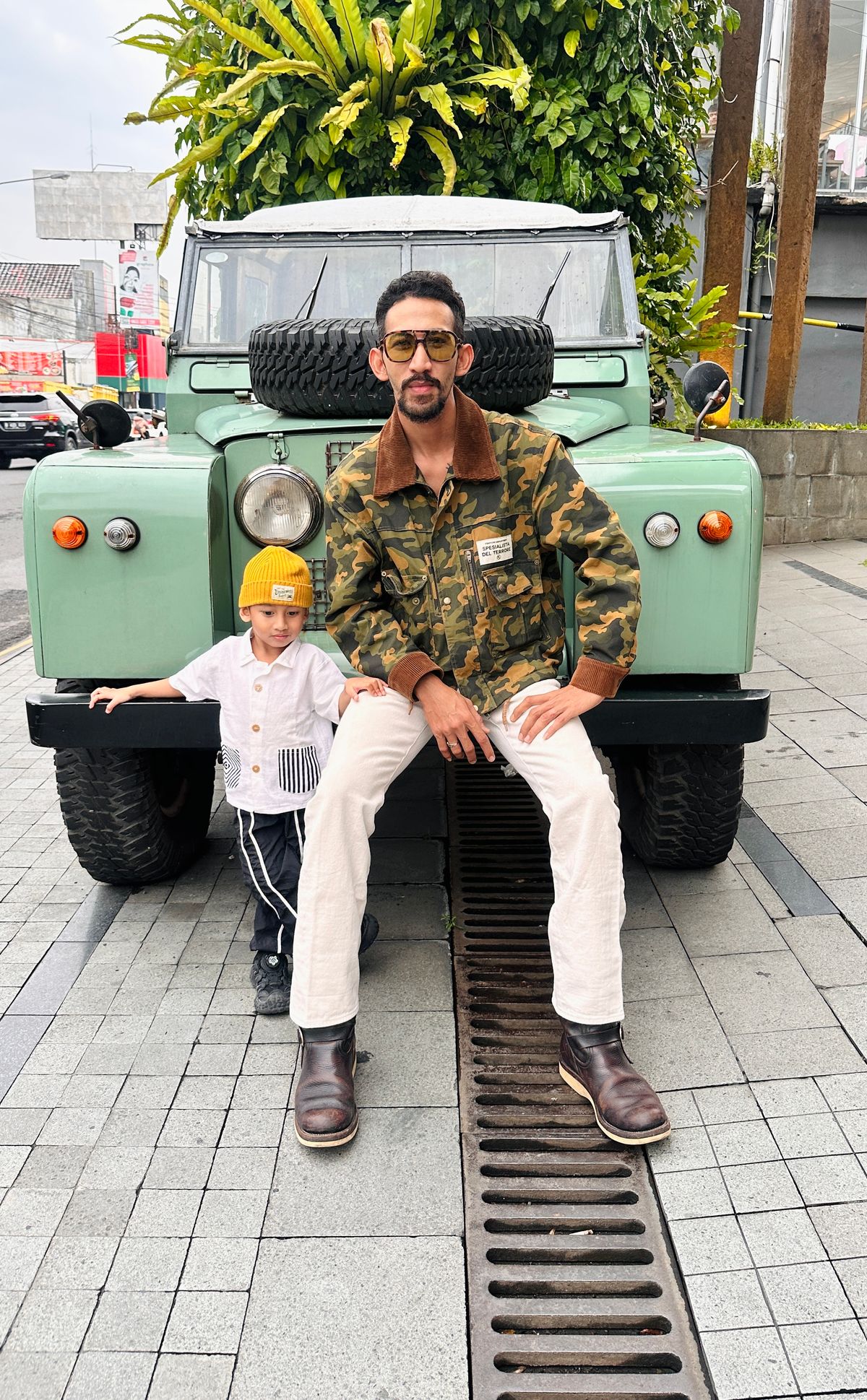 Photo by juliusagungs on April 12, 2026 of the Briselblack Enginner Boots Queen Lekha X Briselblack in Badalassi Carlo overdyed.