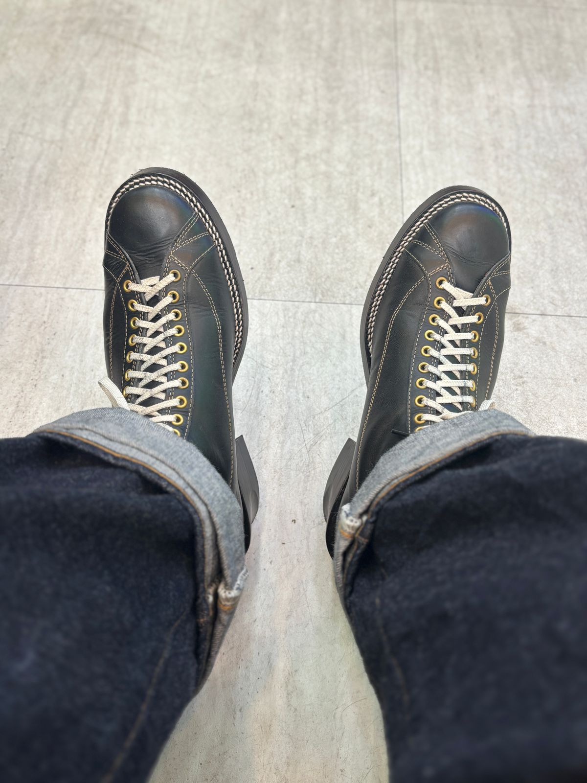 Photo by imursa on March 14, 2026 of the Bad Hat Brothers Bad Hornet in Badalassi Carlo Black Minerva.