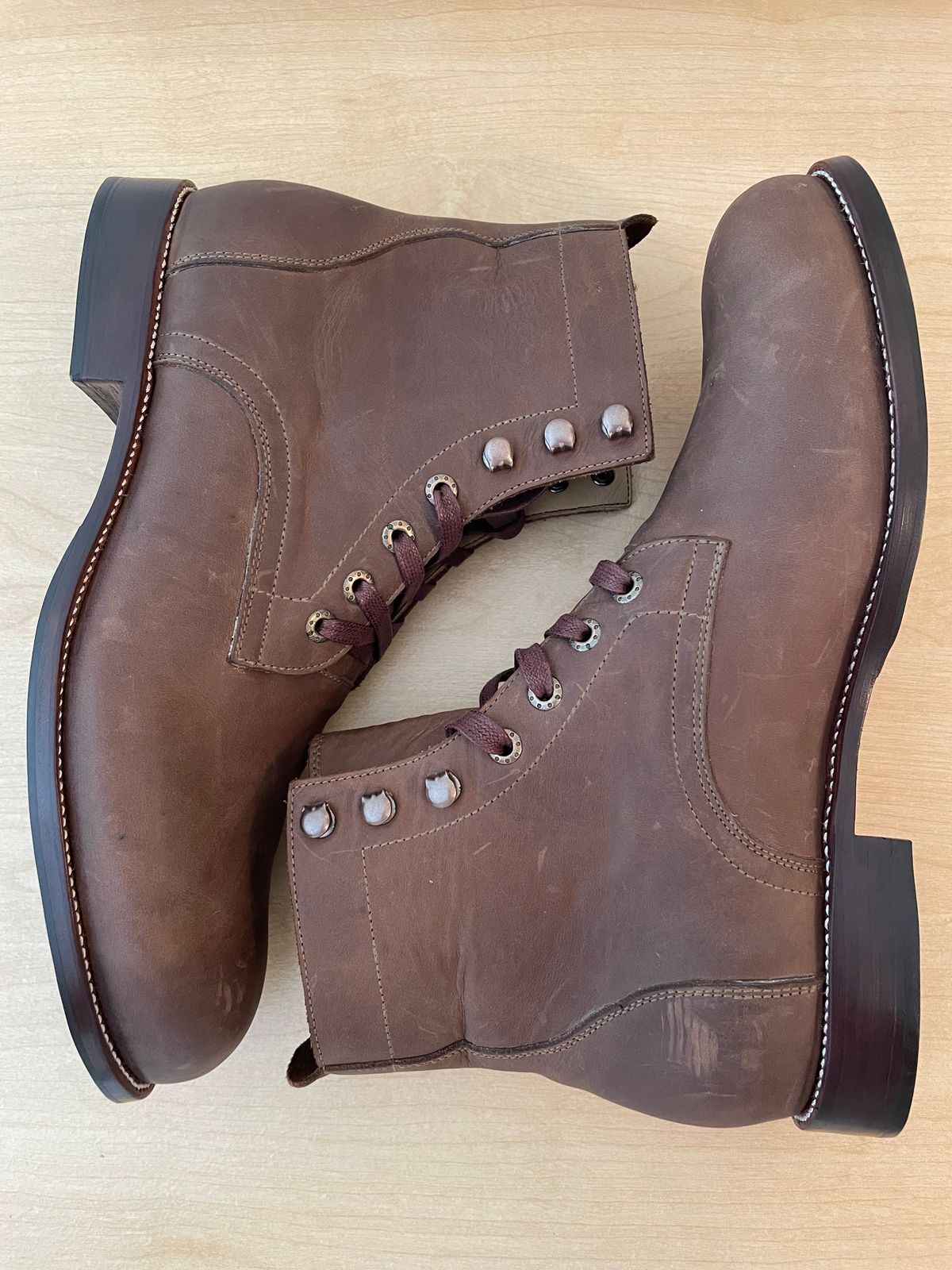 Photo by hernicane on October 6, 2024 of the Adelante The Havana in Mahogany Nubuck.