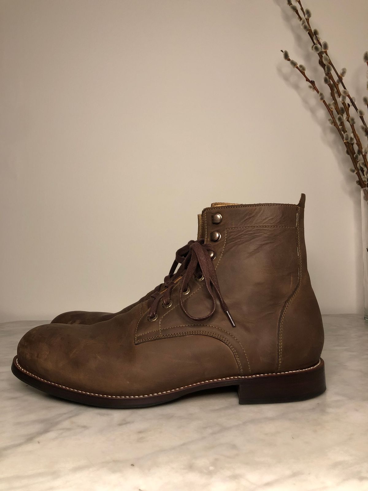 Photo by hernicane on November 6, 2024 of the Adelante The Havana in Mahogany Nubuck.